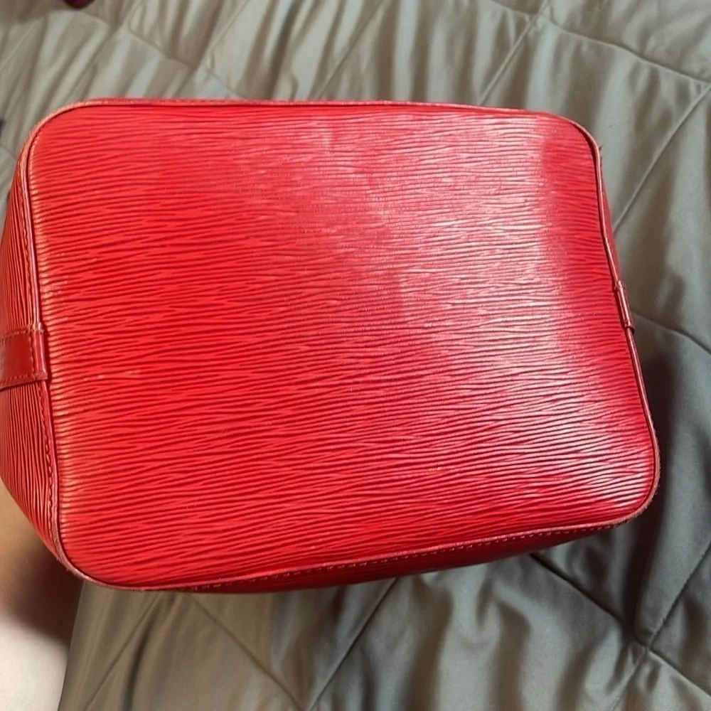 Louis Vuitton gentle used